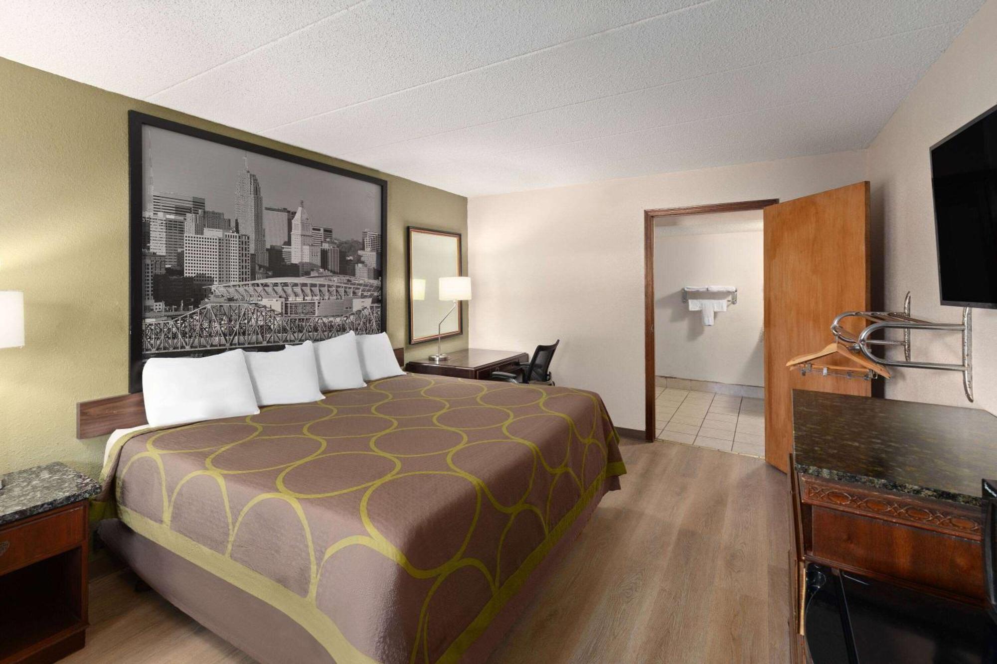 Super 8 By Wyndham Fort Mitchell Cincinnati Area Buitenkant foto