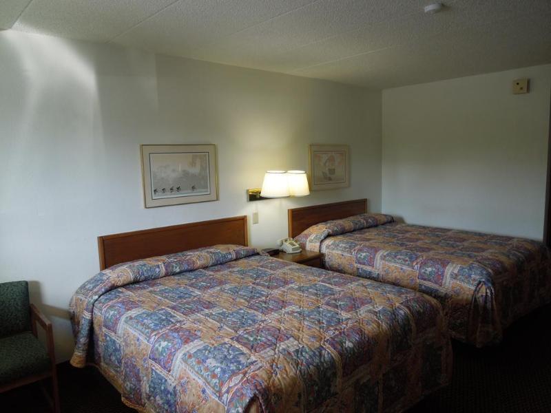 Super 8 By Wyndham Fort Mitchell Cincinnati Area Buitenkant foto